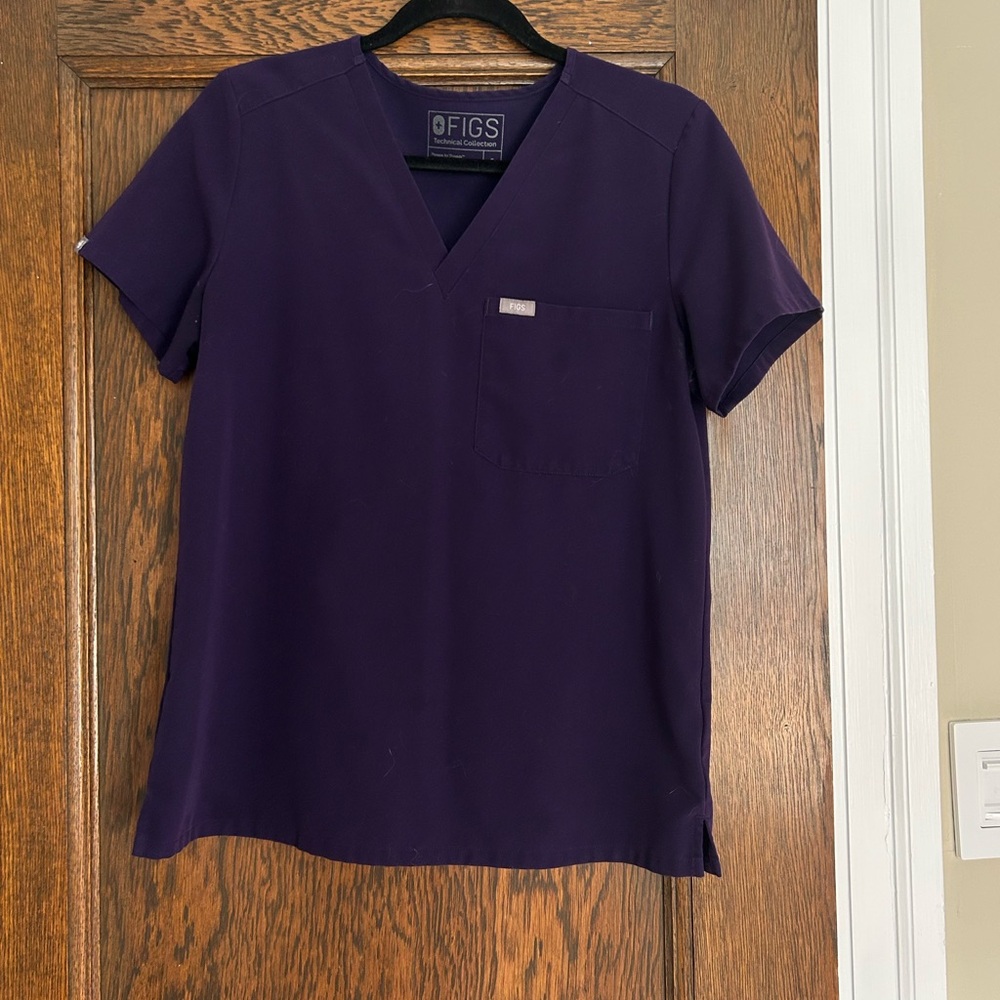 FIGS Women's Purple set